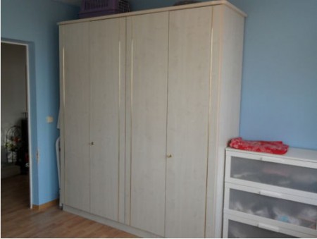 Skříň
